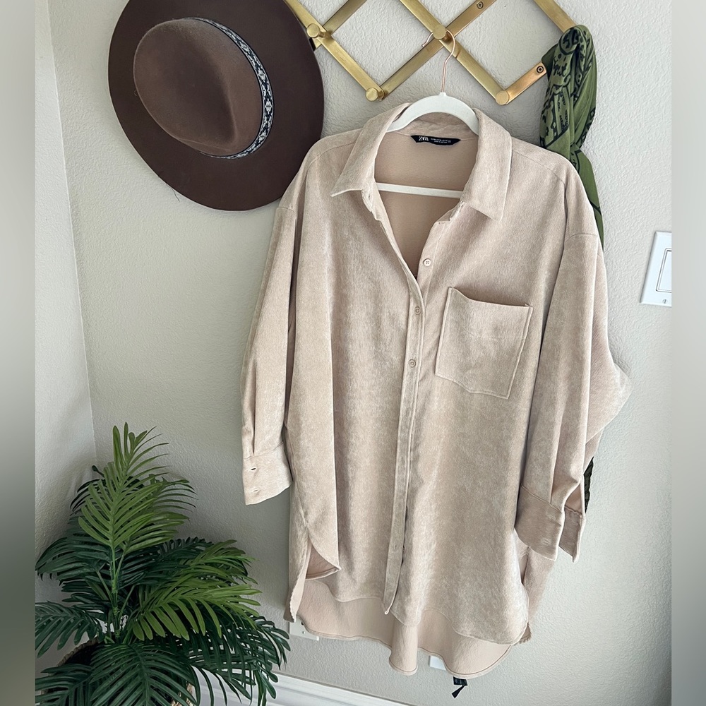 Zara Ivory corduroy oversized button down shirt Shacket lightweight over top
